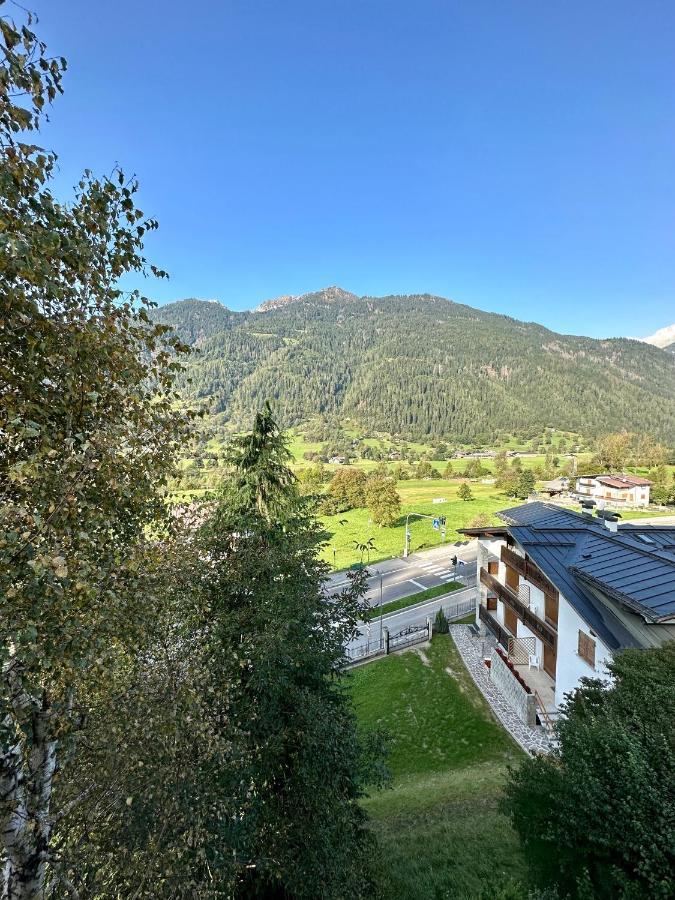Mansarda Con Vista Giustino Exterior foto