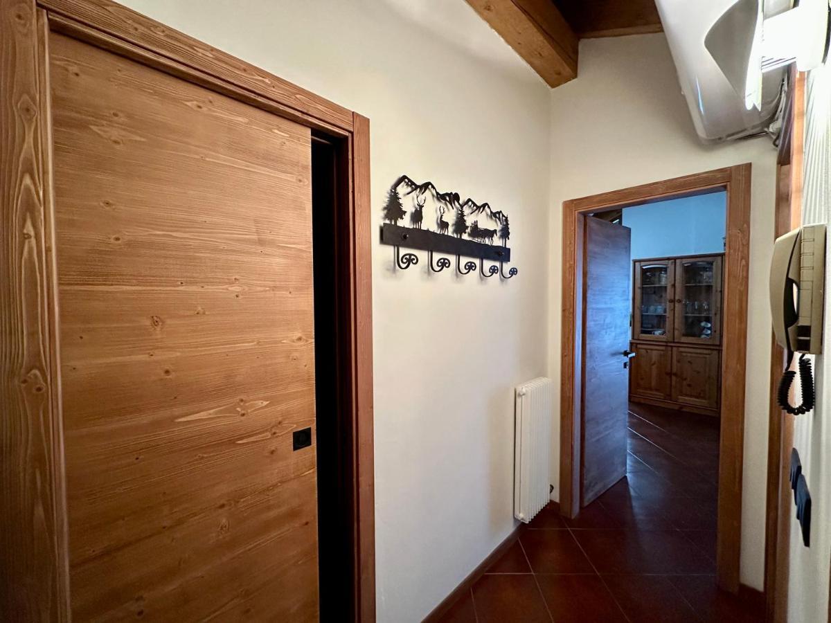 Mansarda Con Vista Giustino Exterior foto