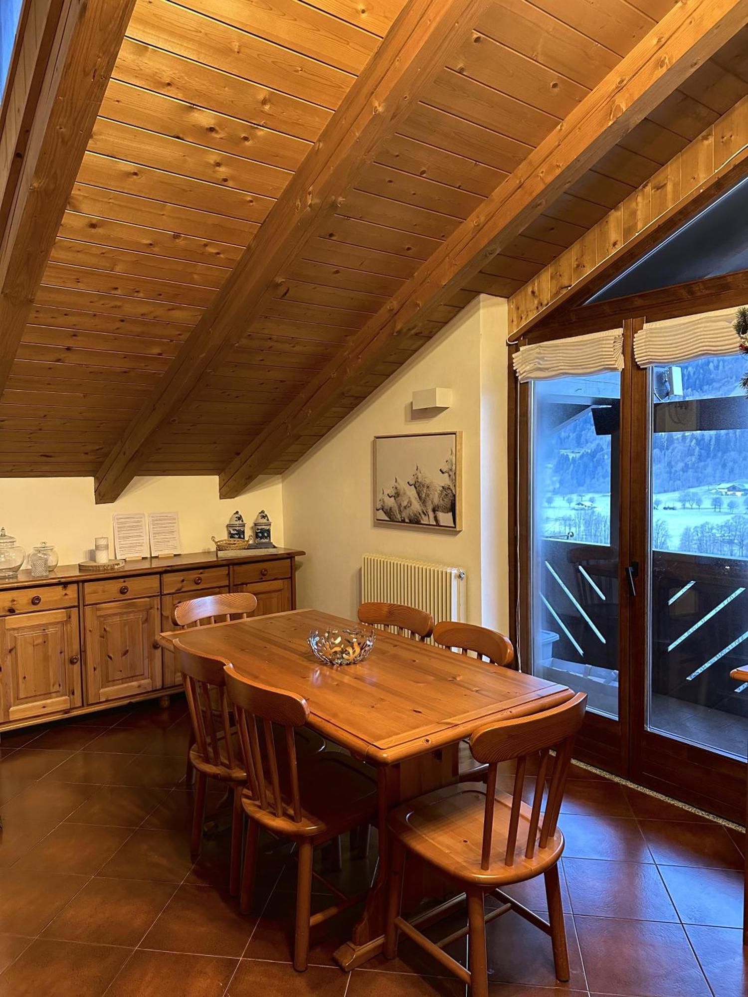 Mansarda Con Vista Giustino Exterior foto